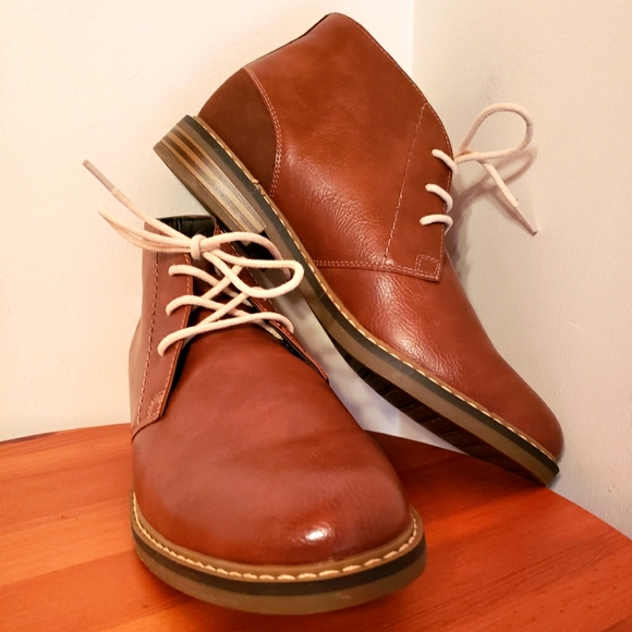 Arizona Jean Company Other - Arizona Jean Company Vegan Leather Lace Up Desert Boots